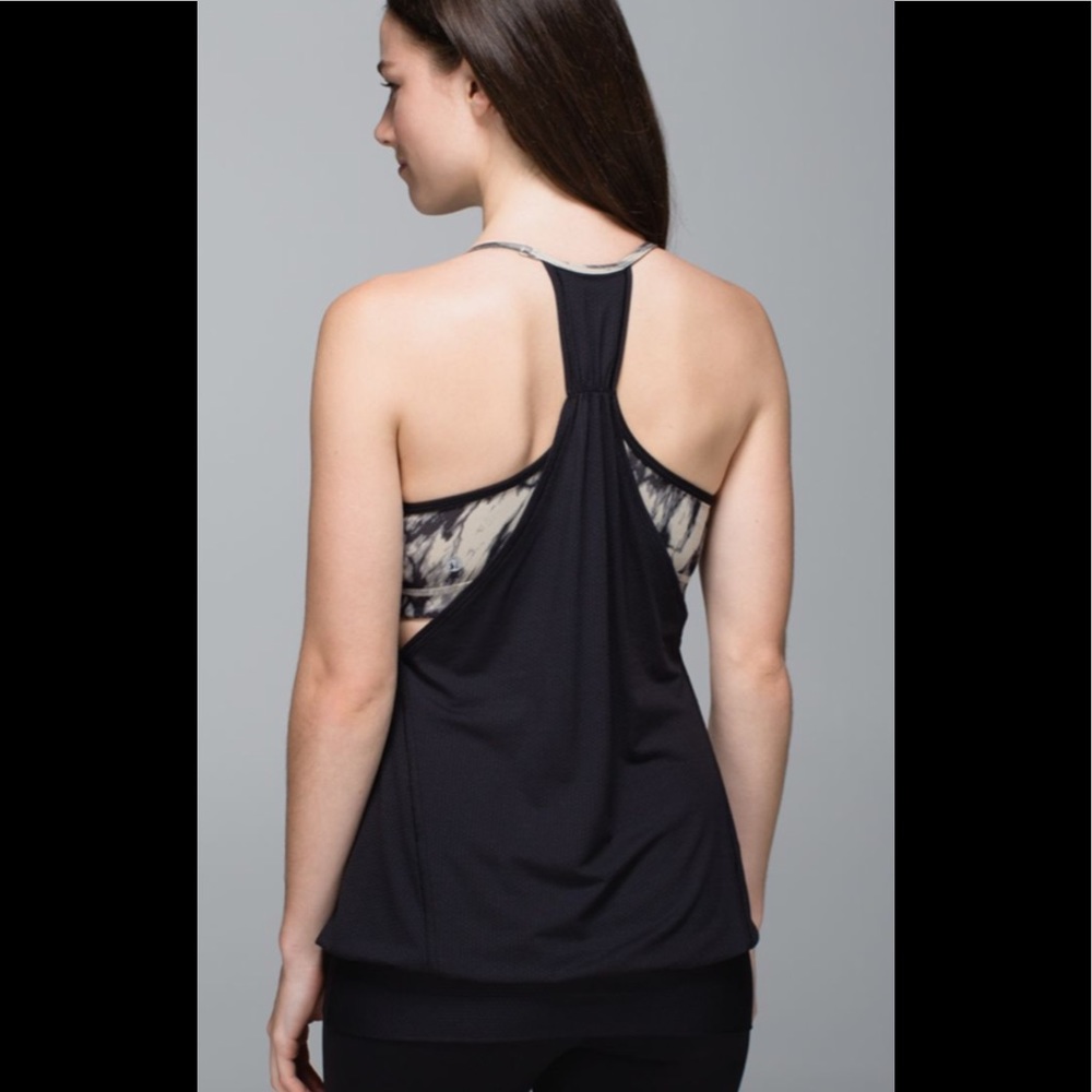 Lululemon No Limits Tank Black Granite, Mojave Tan